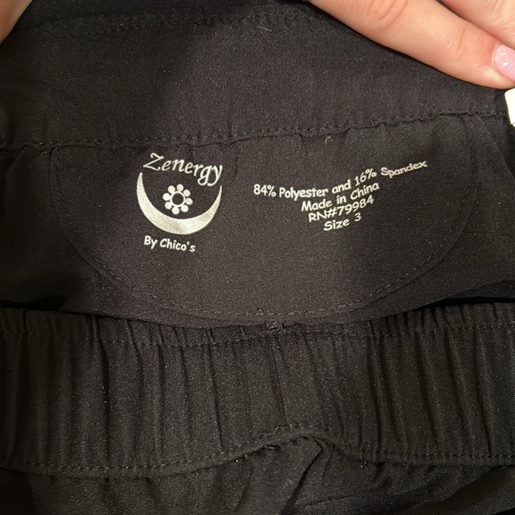 Zenergy by Chico’s Women’s Black Pants Size 3 - Picture 3 of 4